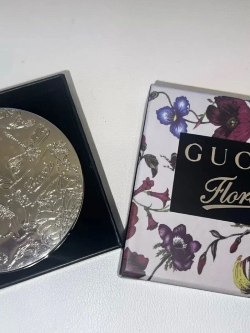Gucci Garden Flora Compact Two Sided Mirror - Picture 10 of 12